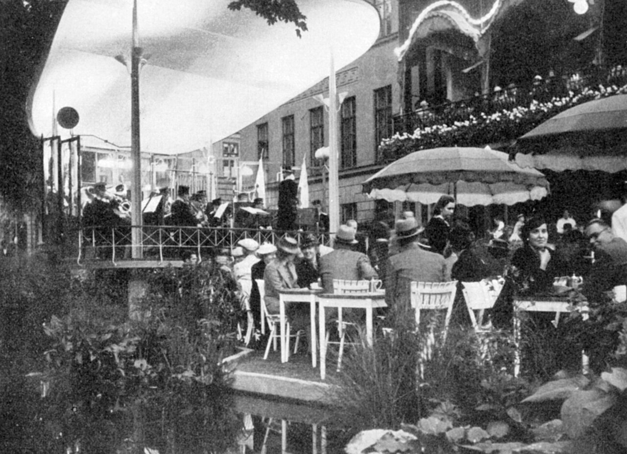 Berns asiatiska in earlier days